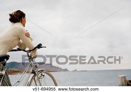 Stock Photography - Woman. Fotosearch