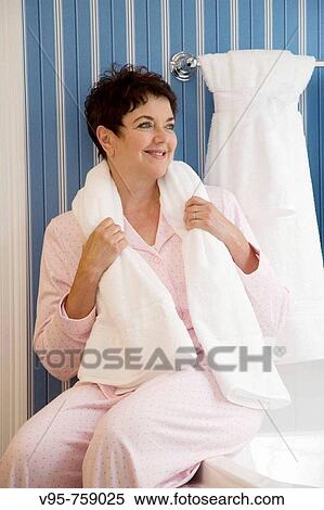 Stock Photography - Woman. Fotosearch
