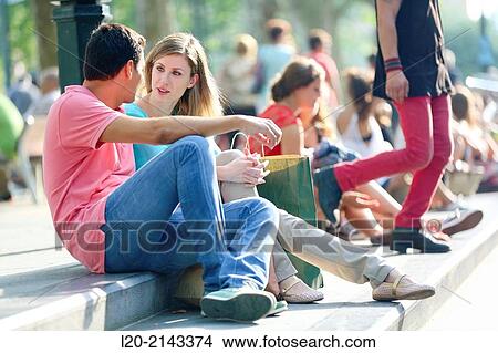Picture - Young couple. Fotosearch