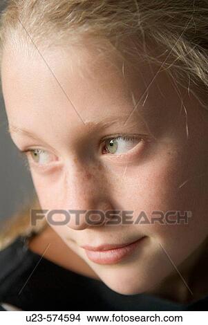 Picture - Young girl.. Fotosearch