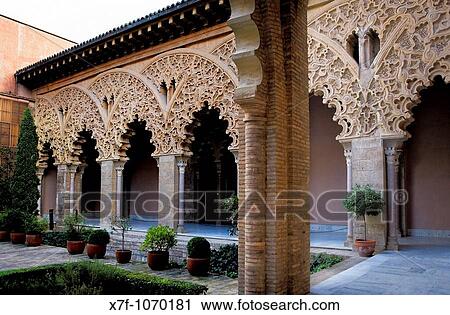 Zaragoza, Arag? n, Spain: Courtyard of Santa Isabel Aljafer? a Palace View Large Photo Image Stock Image - Zaragoza, Arag? n, Spain: Courtyard of Santa Isabel Aljafer? a Palace. Fotosearch