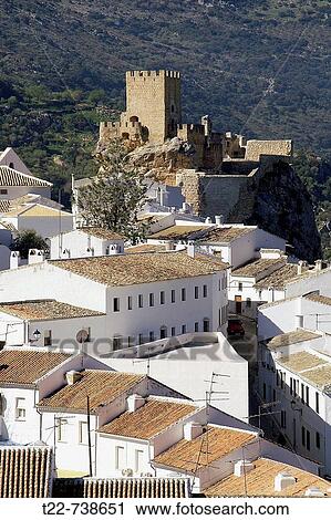 Zuheros (C? rdoba). Espaa. PanorBmica del pueblo de Zuheros en la subb? tica cordobesa. View Large Photo Image Stock Image - Zuheros (C? rdoba). Espaa. PanorBmica del pueblo de Zuheros en la subb? tica cordobesa.. Fotosearch