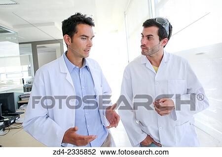 Stock Image - Researchers in hallway laboratory. Chemical Analysis Laboratory. Technological Services to Industry. Tecnalia Research & Innovation, Donostia, San Sebastian, Gipuzkoa, Basque Country, Spain.. Fotosearch