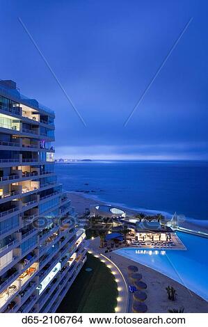 Picture - Chile, Algarrobo, San Alfonso del Mar, World's largest man-made pool, elevated view, dusk.. Fotosearch