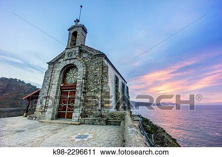 Stock Image - "Ermita de Gaztelugatxe, Sancti Johannis de Castiello (San Juan del Castillo), 11th Century, Vizcaya, Basque Country, Spain. ". Fotosearch