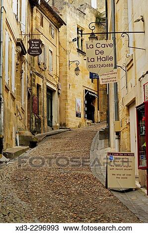 "Rue de la Cadene, Saint Emilion, Gironde Department, Aquitaine, France. " View Large Photo Image Stock Image - "Rue de la Cadene, Saint Emilion, Gironde Department, Aquitaine, France. ". Fotosearch