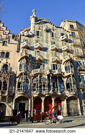 Casa Batllo (Batllo House). Designed by Antoni Gaudà (1905-1907). Passeig de Grà cia. Barcelona, Catalonia, Spain. View Large Photo Image Stock Photo - Casa Batllo (Batllo House). Designed by Antoni Gaudà (1905-1907). Passeig de Grà cia. Barcelona, Catalonia, Spain.. Fotosearch