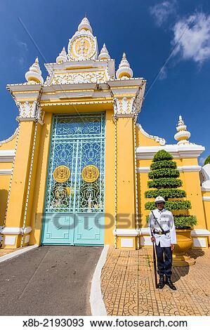 Entrance to the Royal Palace in the capital city of Phnom Penh, Cambodia (Khmer). View Large Photo Image Stock Image - Entrance to the Royal Palace in the capital city of Phnom Penh, Cambodia (Khmer).. Fotosearch