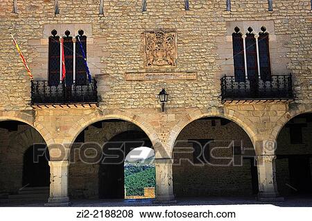 Town Hall, XVIth century. Cantavieja, Teruel, Spain View Large Photo Image Stock Photo - Town Hall, XVIth century. Cantavieja, Teruel, Spain. Fotosearch