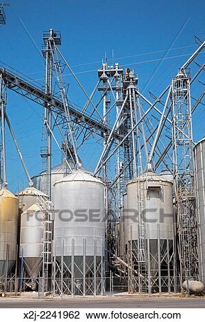 Bucyrus, Ohio - A grain elevator operated by Hord Livestock. View Large Photo Image Stock Image - Bucyrus, Ohio - A grain elevator operated by Hord Livestock.. Fotosearch