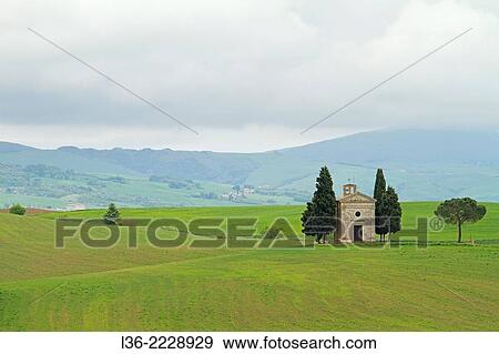 Cappella di Vitaleta Val d` Orcia Tuscany Italy View Large Photo Image Stock Photo - Cappella di Vitaleta Val d` Orcia Tuscany Italy. Fotosearch