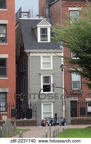 Narrowest house in Boston from the colomnial era. Boston, Massachusetts. View Large Photo Image Stock Image - Narrowest house in Boston from the colomnial era. Boston, Massachusetts.. Fotosearch