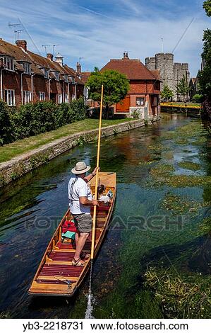 Stock Image - Punting on the River Stour, Canterbury, Kent, UK.. Fotosearch