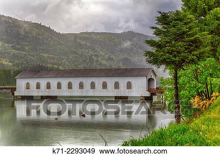 Stock Photo - The Lowell Covered Bridge near Cottage Grove, Oregon, USA.. Fotosearch