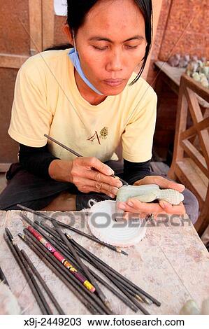 Artisans during the artistic craftsmanship at Artisans d´Angkor in Siem Reap, Cambodia View Large Photo Image Stock Image - Artisans during the artistic craftsmanship at Artisans d´Angkor in Siem Reap, Cambodia. Fotosearch