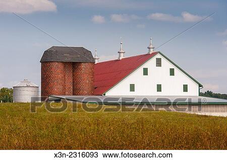 Barn and brick silos in Clear Spring, Maryland, USA. View Large Photo Image Stock Image - Barn and brick silos in Clear Spring, Maryland, USA.. Fotosearch