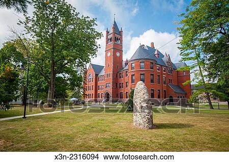 Picture - Brua Hall at Gettysburg College in Gettysburg, Pennsylvania, USA.. Fotosearch