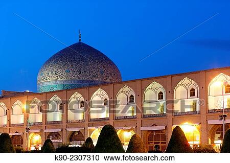 Stock Image - Dome of the Sheikh Lotfollah Mosque (Masjed-e Sheikh Lotfollah), Esfahan, Iran, Asian.. Fotosearch