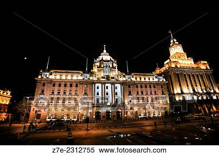 Hong Kong and Shanghai Banking Corporation (HSBC) and Customs House at night, the Bund, Shanghai, People´s Republic of China. View Large Photo Image Stock Photography - Hong Kong and Shanghai Banking Corporation (HSBC) and Customs House at night, the Bund, Shanghai, People´s Republic of China.. Fotosearch