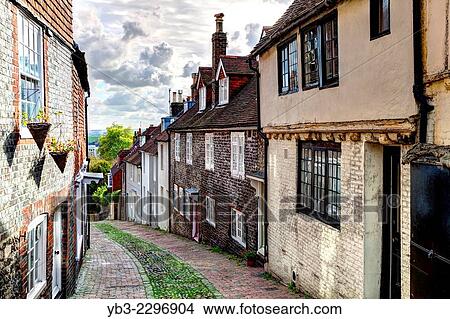 Picture - Keere Street, Lewes, Sussex, England.. Fotosearch