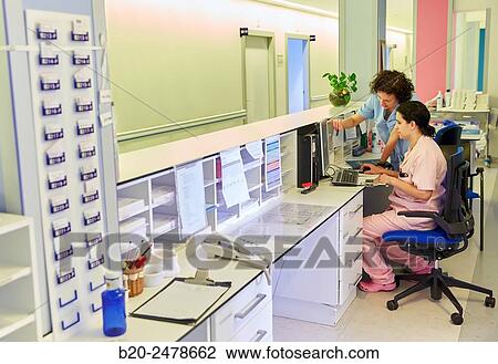 Stock Image - Nursing control, Plant hospitalization, Hospital Donostia, San Sebastian, Gipuzkoa, Basque Country, Spain. Fotosearch