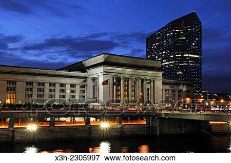 Philadelphia 30th Street Station viewed from Market Street Bridge across Schuilkill River, Philadelphia, Commonwealth of Pennsylvania, Northeastern United States,. View Large Photo Image Stock Photo - Philadelphia 30th Street Station viewed from Market Street Bridge across Schuilkill River, Philadelphia, Commonwealth of Pennsylvania, Northeastern United States,.. Fotosearch