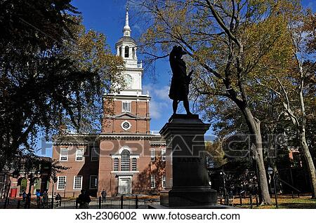 Stock Image - south facade of Independence Hall, Independence National Historical Park, Philadelphia, Commonwealth of Pennsylvania, Northeastern United States,.. Fotosearch