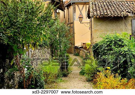 Venelle de Pompei, Lauzun, Lot-et-Garonne Department, Aquitaine, France. View Large Photo Image Stock Photo - Venelle de Pompei, Lauzun, Lot-et-Garonne Department, Aquitaine, France.. Fotosearch
