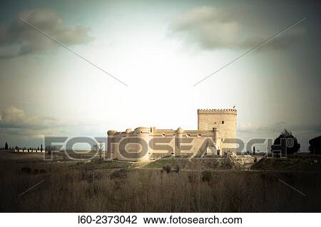 Castle. Ar? valo,? üvila province, Castilla-Le? n, Spain. View Large Photo Image Stock Image - Castle. Ar? valo,? üvila province, Castilla-Le? n, Spain.. Fotosearch