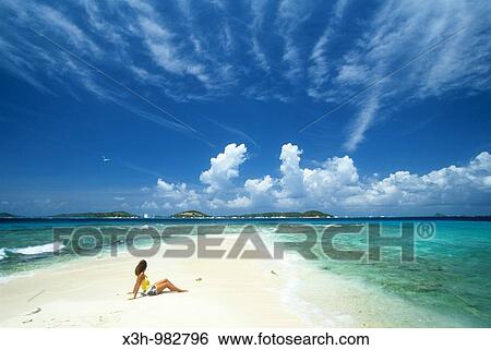 Petit Tabac islet, Tobago Cays, Grenadines islands, Saint Vincent and the Grenadines, Winward Islands, Lesser Antilles, Caribbean Sea View Large Photo Image Stock Photograph - Petit Tabac islet, Tobago Cays, Grenadines islands, Saint Vincent and the Grenadines, Winward Islands, Lesser Antilles, Caribbean Sea. Fotosearch