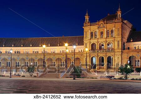 Stock Image - Plaza de Espana at night, Seville, Andalusia, Spain.. Fotosearch