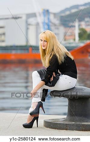 Picture - Excited teen girl looking at camera. Fotosearch