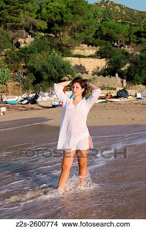 Picture - Romantic moment (Cagliari). Fotosearch