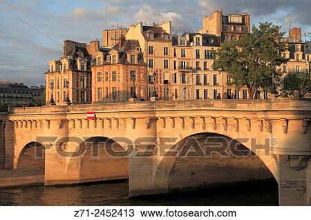 Stock Image - France, Paris, Pont Neuf, bridge, Seine River, Ile de la Cit.. Fotosearch