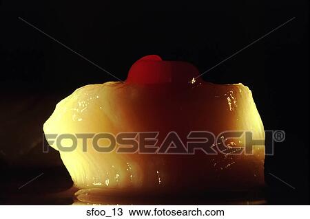 Stock Image - scallop, jumbo, raw, food, seafood, close-up, cooking. Fotosearch