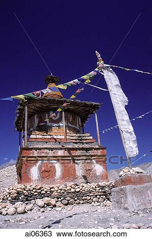 Stock Image - Nepal, Mustang, Chortens mark boundaries between neighboring districts.. Fotosearch