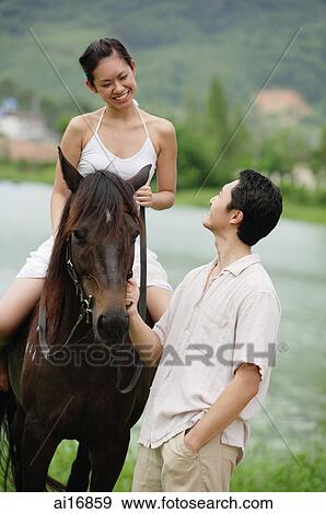 Femme position amour cheval homme [PUNIQRANDLINE-(au-dating-names.txt) 63