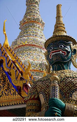 Stock Image - The Grand Palace, Temple of the Emerald Buddha, Wat Phra Kaeo, Bangkok, Thailand. Fotosearch