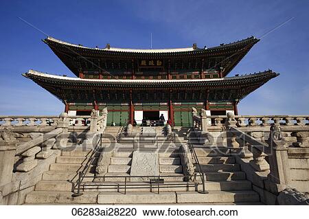 Gyeongbokgung Palace, Geunjeongjeon Throne Hall, Korea View Large Photo Image Stock Image - Gyeongbokgung Palace, Geunjeongjeon Throne Hall, Korea. Fotosearch