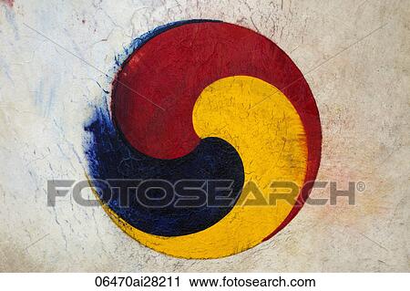 Korean Taegueuk Symbol (Yin and Yang) on Giant Drum, Korea View Large Photo Image Stock Image - Korean Taegueuk Symbol (Yin and Yang) on Giant Drum, Korea. Fotosearch
