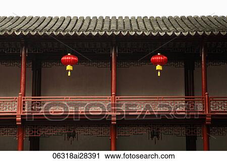 Red lanterns at YuYuan Gardens, Shanghai, China View Large Photo Image Stock Image - Red lanterns at YuYuan Gardens, Shanghai, China. Fotosearch