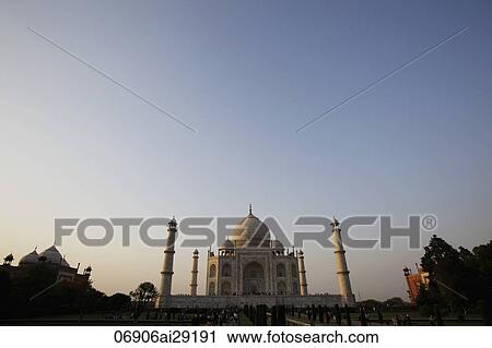 Taj Mahal at dusk. Agra, India View Large Photo Image Stock Image - Taj Mahal at dusk. Agra, India. Fotosearch