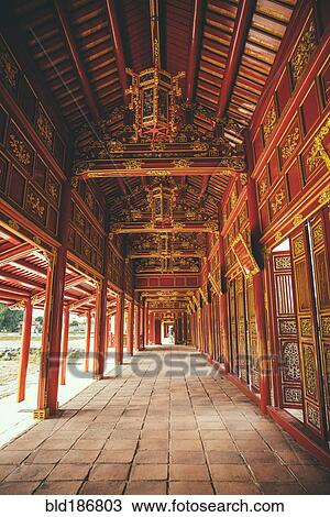 Archway of ornate traditional building View Large Photo Image Stock Image - Archway of ornate traditional building. Fotosearch