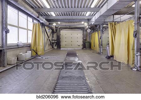 Stock Photograph - Automotive workshop. Fotosearch