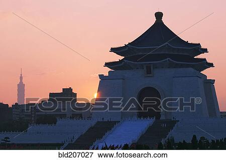 Chiang Kai-shek Memorial Hall at Sunrise View Large Photo Image Stock Photo - Chiang Kai-shek Memorial Hall at Sunrise. Fotosearch