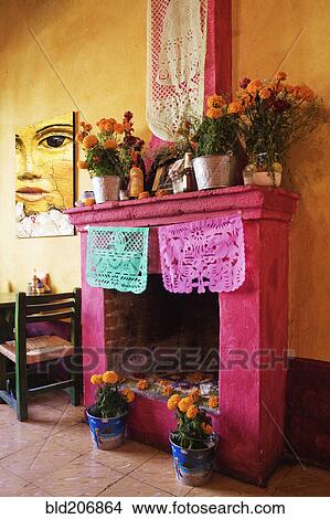 Picture - Day of the Dead Altar. Fotosearch