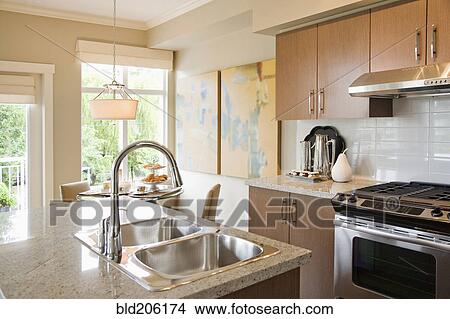 Picture - Kitchen and Dining Area. Fotosearch