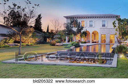 Stock Image - Luxury villa. Fotosearch