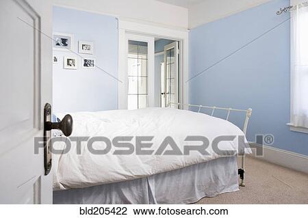 Open door to bedroom View Large Photo Image Stock Image - Open door to bedroom. Fotosearch