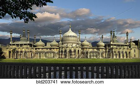 Stock Image - Ornate palace and manicured lawn, Brighton, Sussex, United Kingdom. Fotosearch